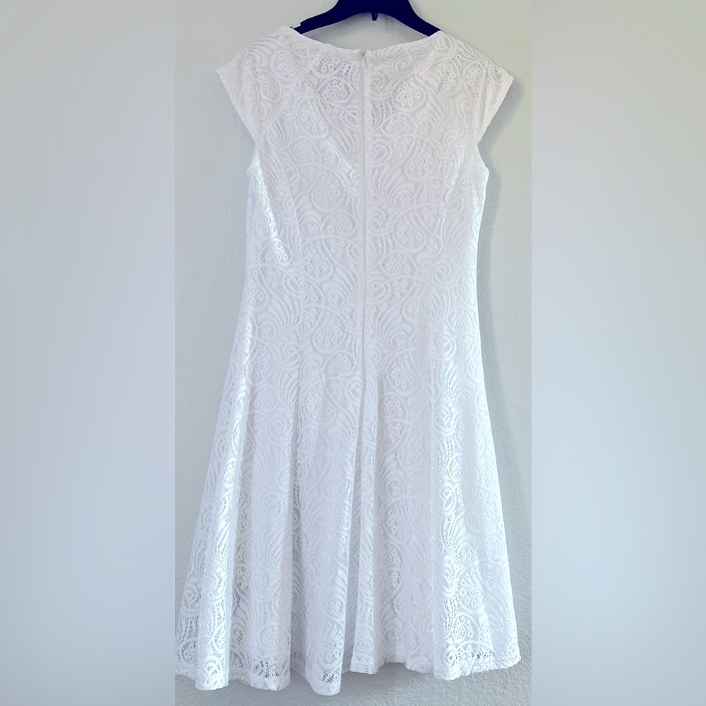 Liz Claiborne  size 8